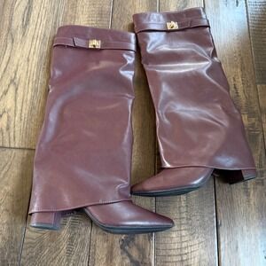 A New Day Burgundy NWOT Fold Over Shark Lock Style Pointed Toe Heel Boots Size 8